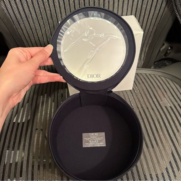 New Dior Navy Zip Vanity Case + #17 Retractable Blush Brush - Picture 4 of 11